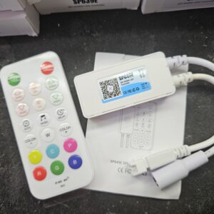 SP649E DC5-24V 4 Channels RGBW Addressable Led Strip 2.4G Remote Controller APP Control